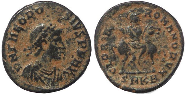 Roman coin of Theodosius I - GLORIA ROMANORVM - Emperor on horseback