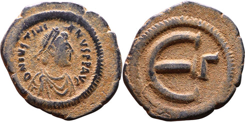 Ancient Byzantine coin of the Emperor Justinian I decanummium
