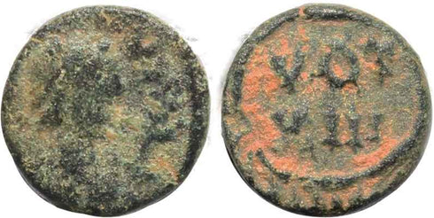 Byzantine coin of Justinian I AE Nummus - VOT XIII - Rare this nice