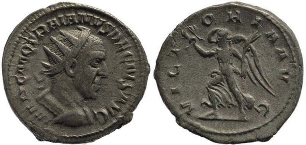 Trajan Decius AR Antoninianus - VICTORIA AVG