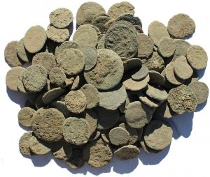 Dirty and Crusty Ancient Uncleaned Roman coins from Europe 9-19mm