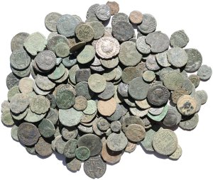 224 Ancient Holyland and European found Roman coins - 8-28mm