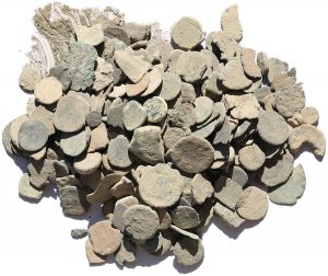 Over 150 small, low grade ancient coins from the Holyland